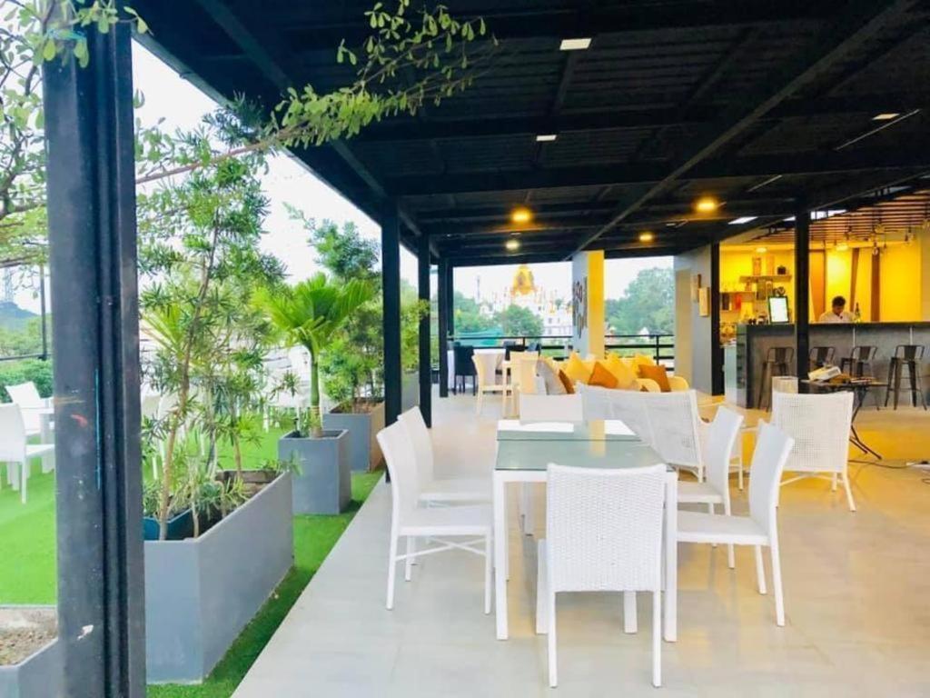 Kanbawza Hinthar Hotel Bago Exterior foto